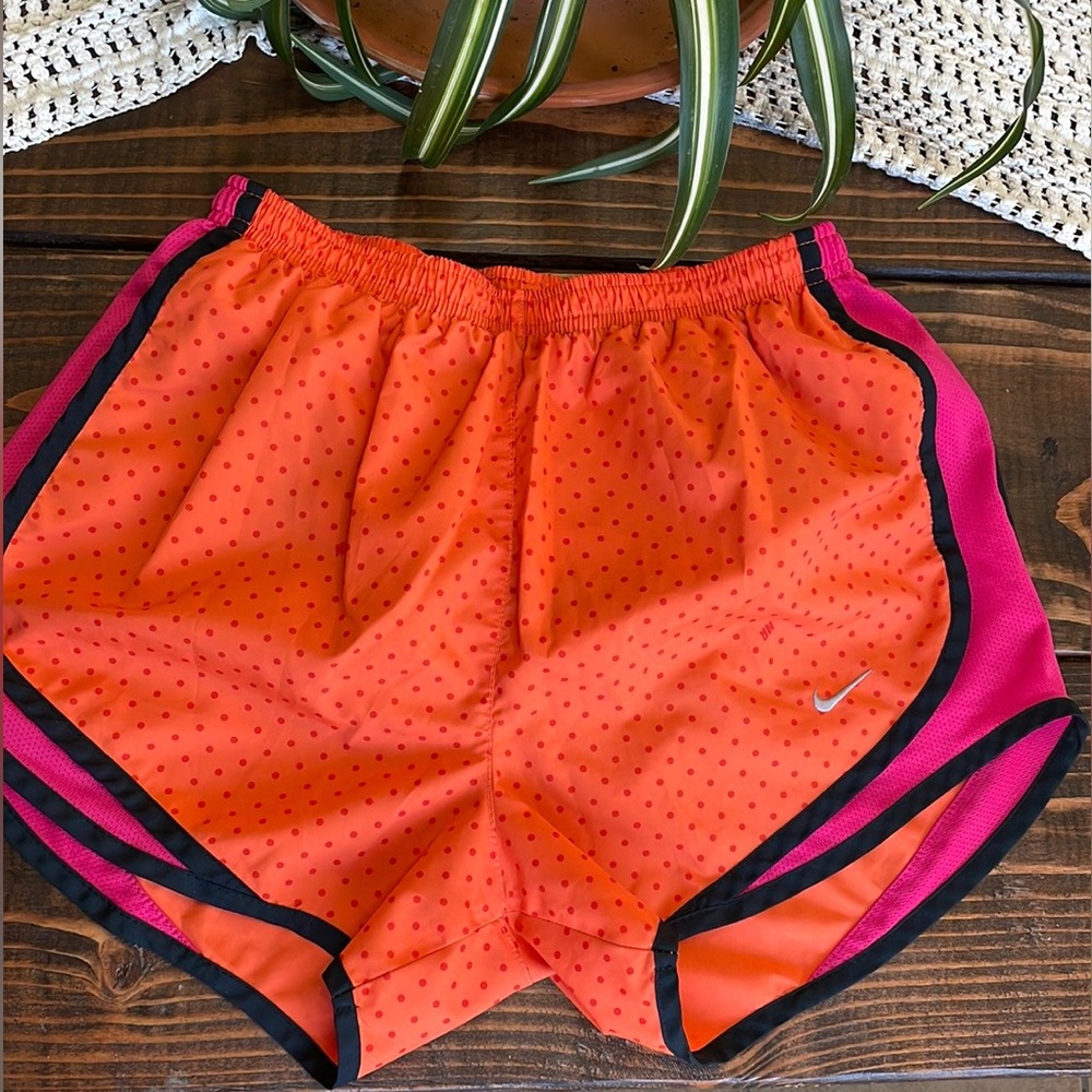 Nike Tempo Running Shorts Polkadot